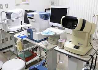 富士市の花崎眼科医院の機器写真2